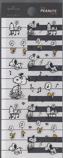 スヌーピー・ステッカー「ピアノ」